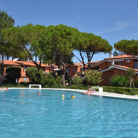 Villaggio Euro Residence Club Bibione Eksteriør billede