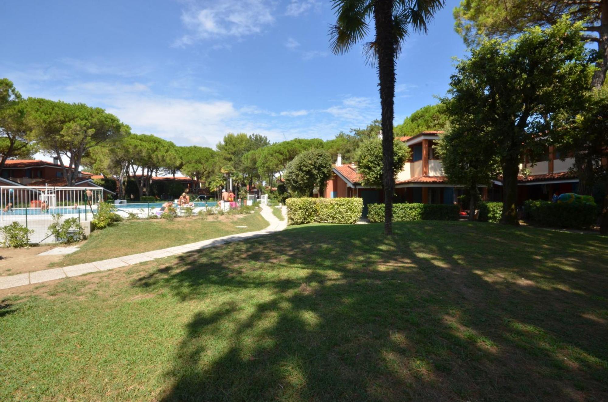Villaggio Euro Residence Club Bibione Eksteriør billede