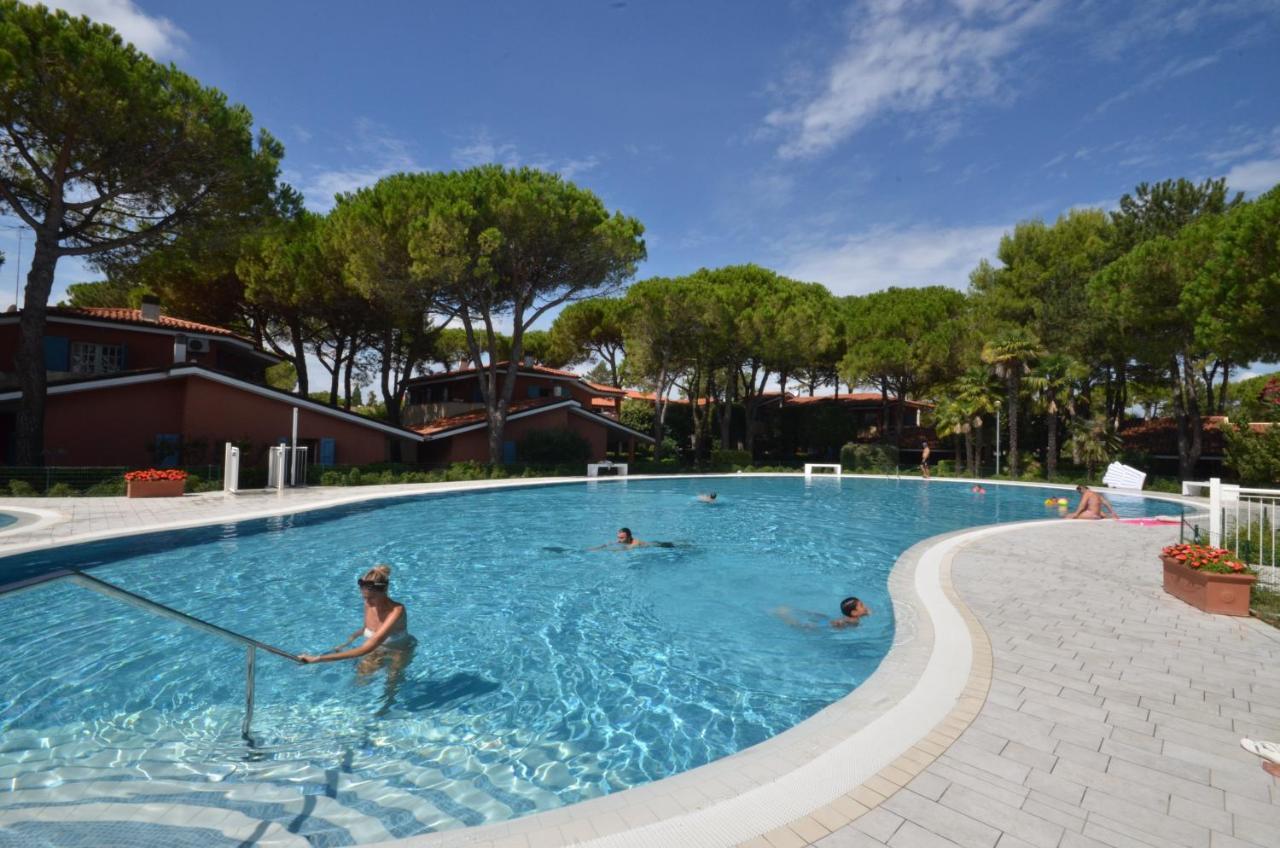 Villaggio Euro Residence Club Bibione Eksteriør billede